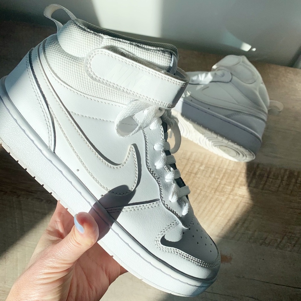 Nike Court Borough Mid 2 White Sneaker Leather 7.5 - Picture 6 of 7
